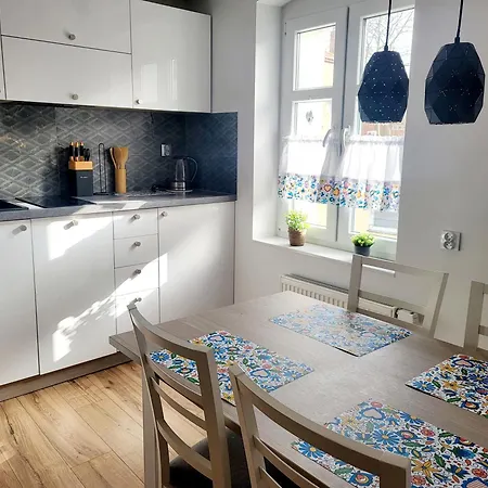 Apartmán Zaruskiego 2 *