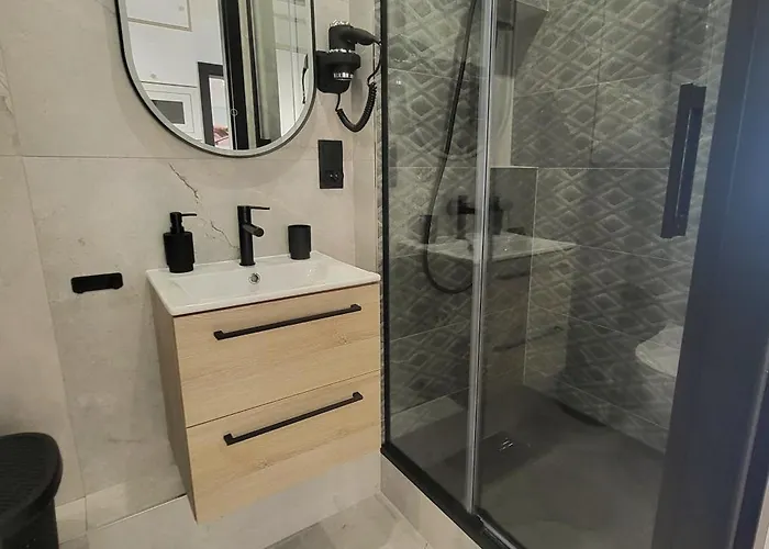 Apartment Zaruskiego 2 *